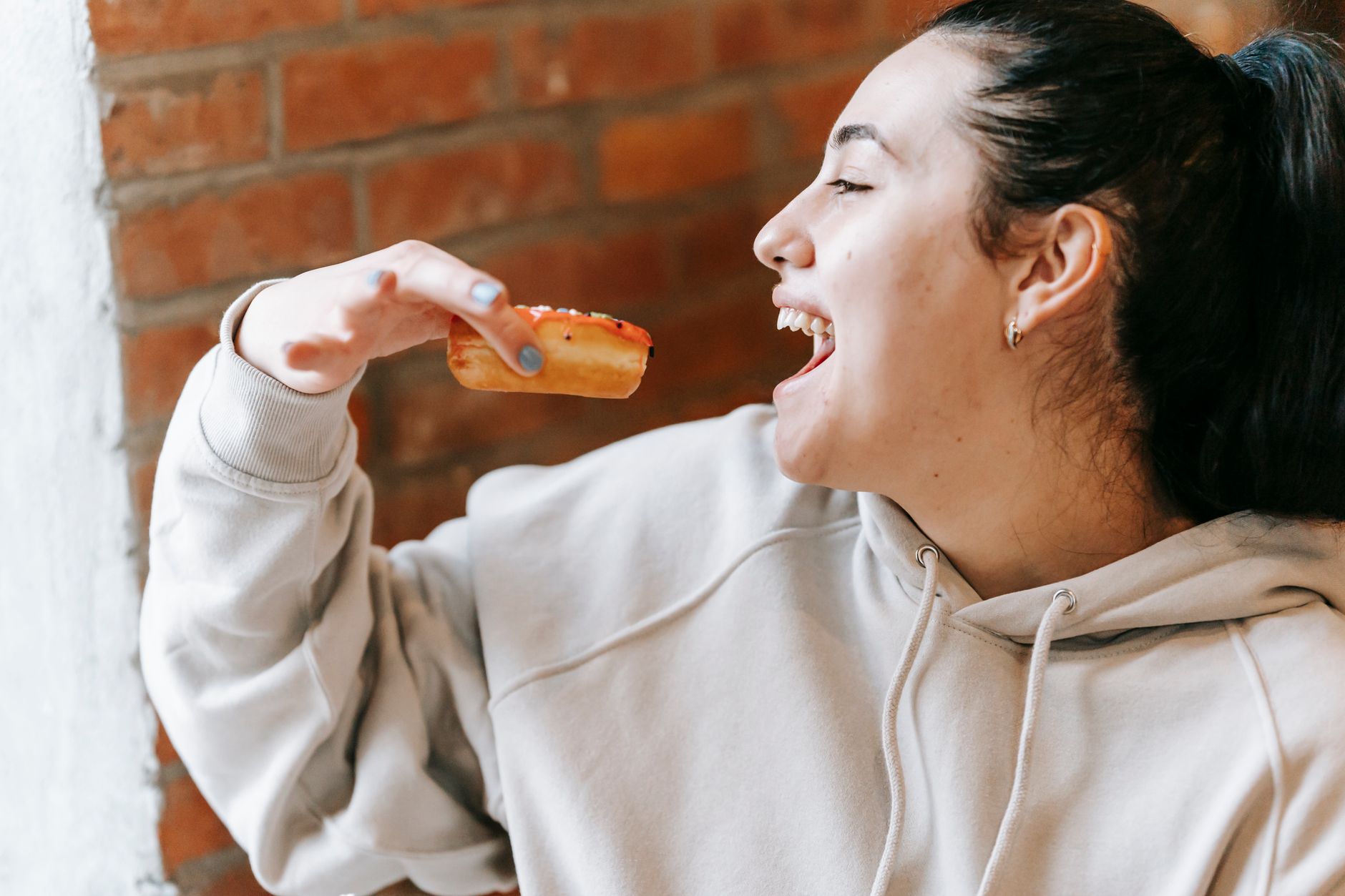 Understanding Disordered Eating vs. Eating Disorders: A Comprehensive Guide