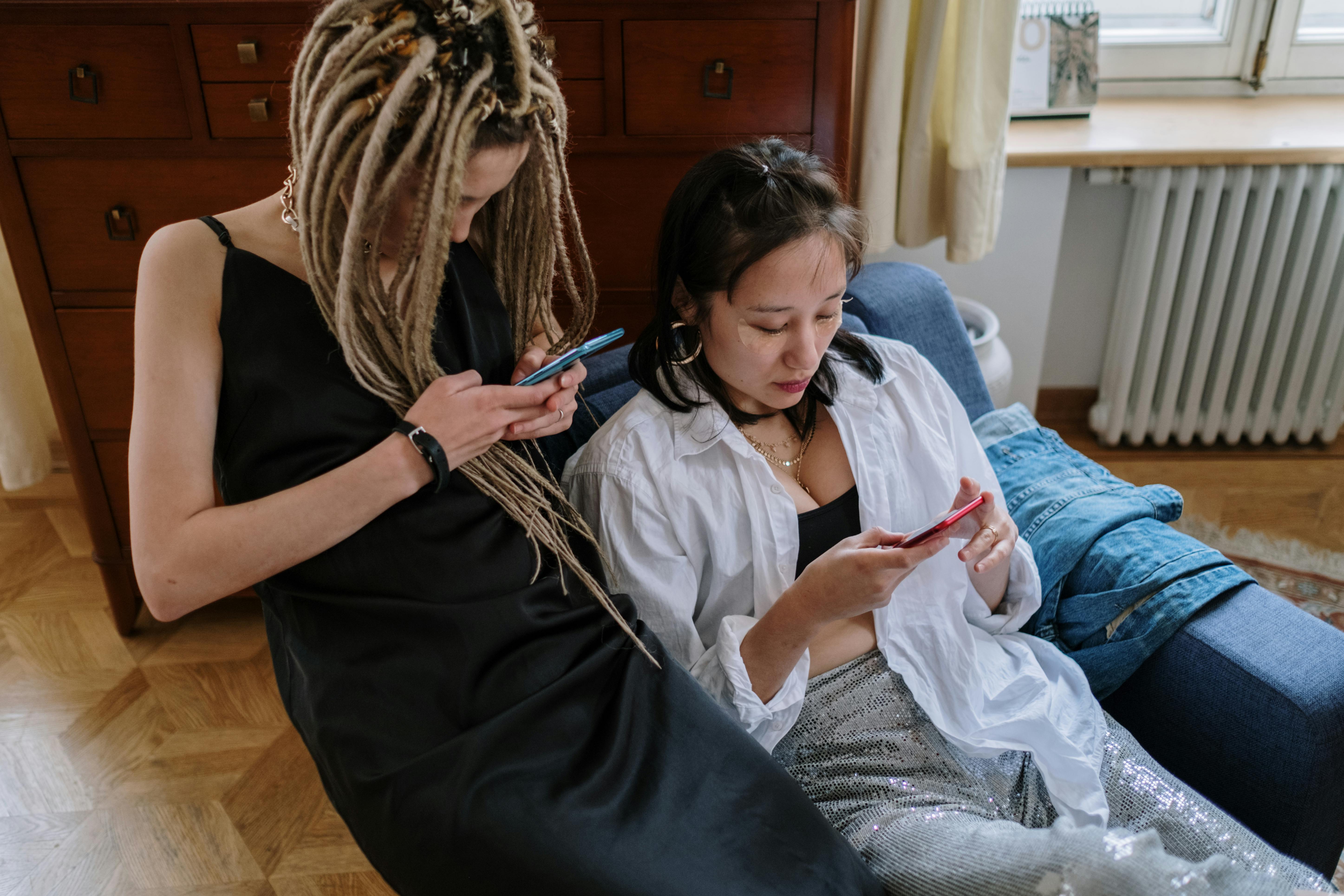 Millennials and Gen Z are skipping out on life insurance, report finds - Fortune — Photo by cottonbro studio on Pexels