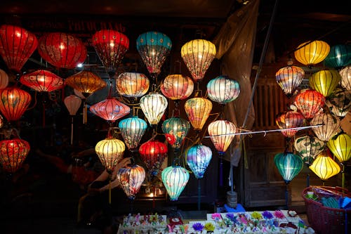 Free Colorful Paper Lanterns on Display Stock Photo