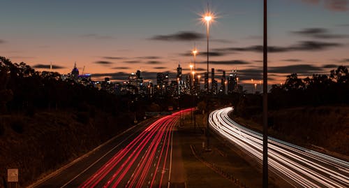 Gratis stockfoto met gebouwen, lange blootstelling, lichte strepen