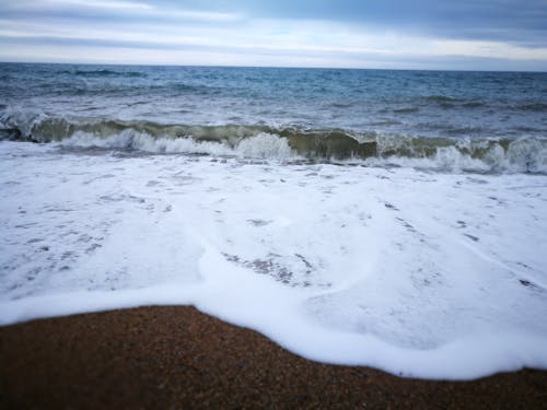 Základová fotografie zdarma na téma mávání, oblázková pláž, pláž