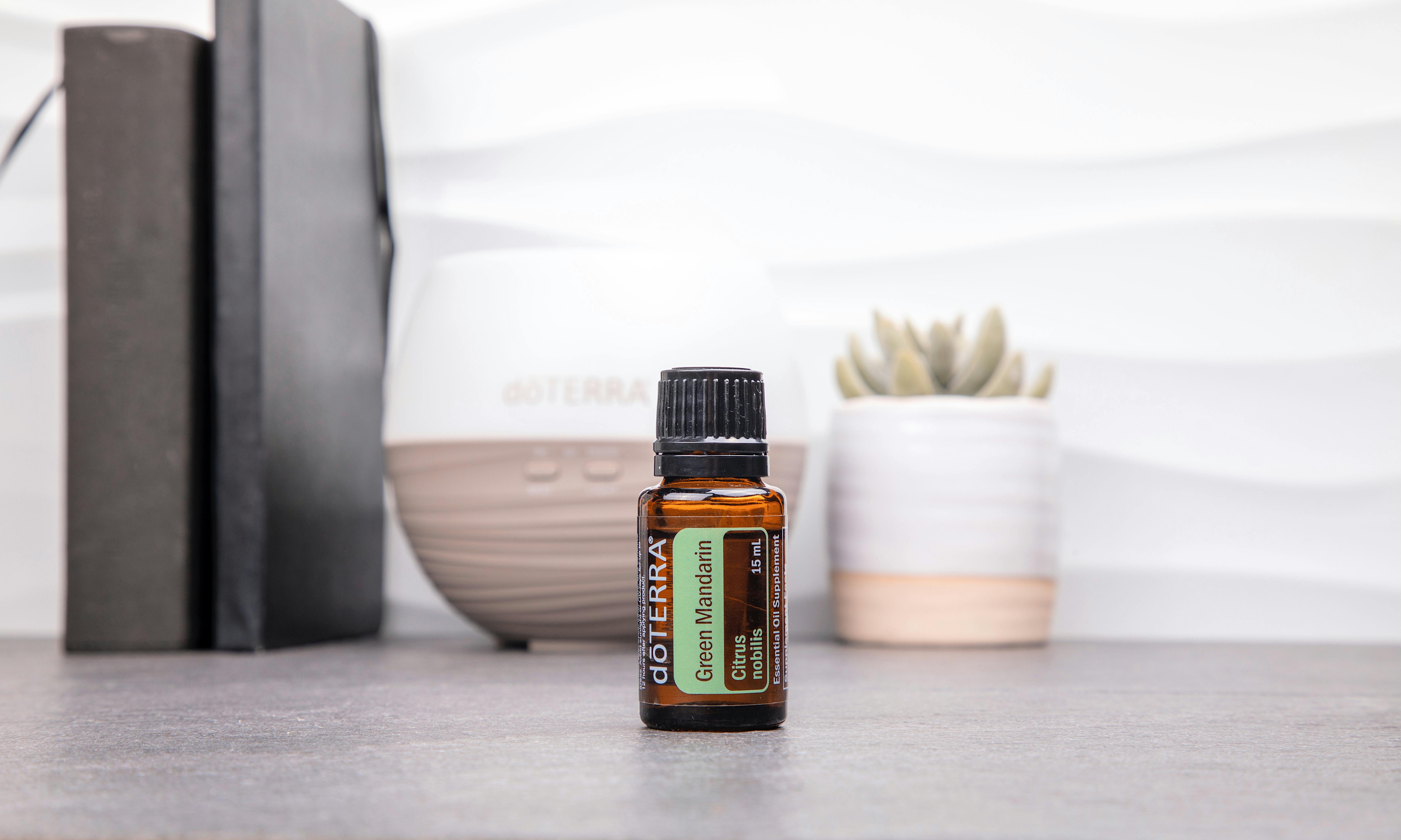 10,700+ Aromatherapy Diffuser Stock Photos, Pictures & Royalty