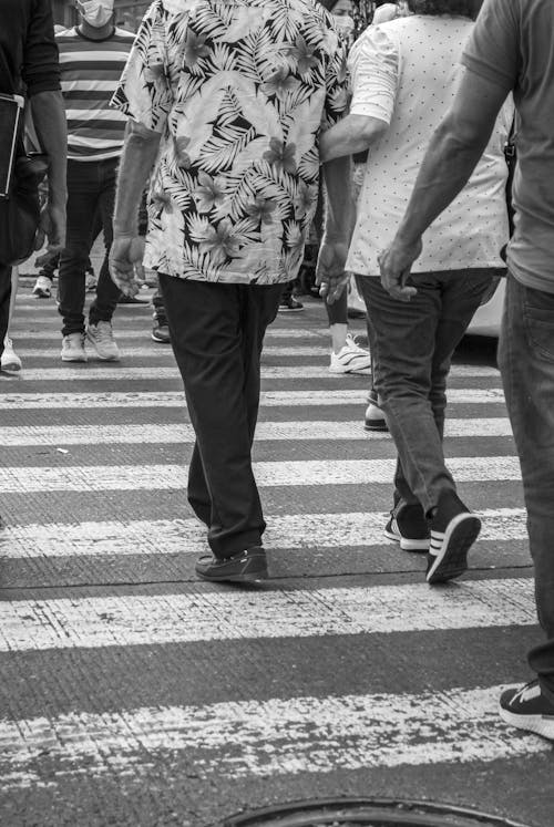 Ilmainen kuvapankkikuva tunnisteilla city street, henkilöt, ihmisiä kävelemässä