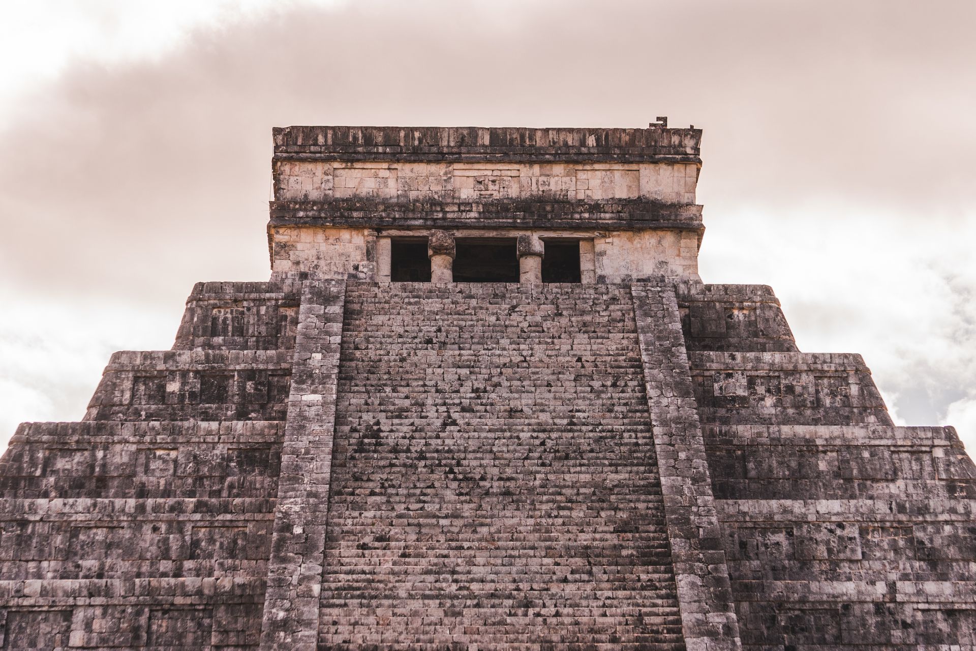 Pyramide de Kukulkán à Chichén Itzá