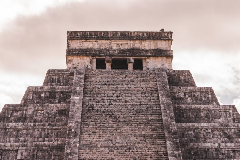 Pyramide de Kukulkán à Chichén Itzá