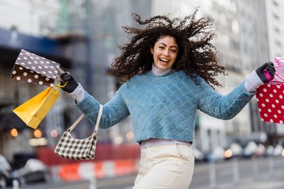 Vale "Dia de Compras Livre" com acompanhante