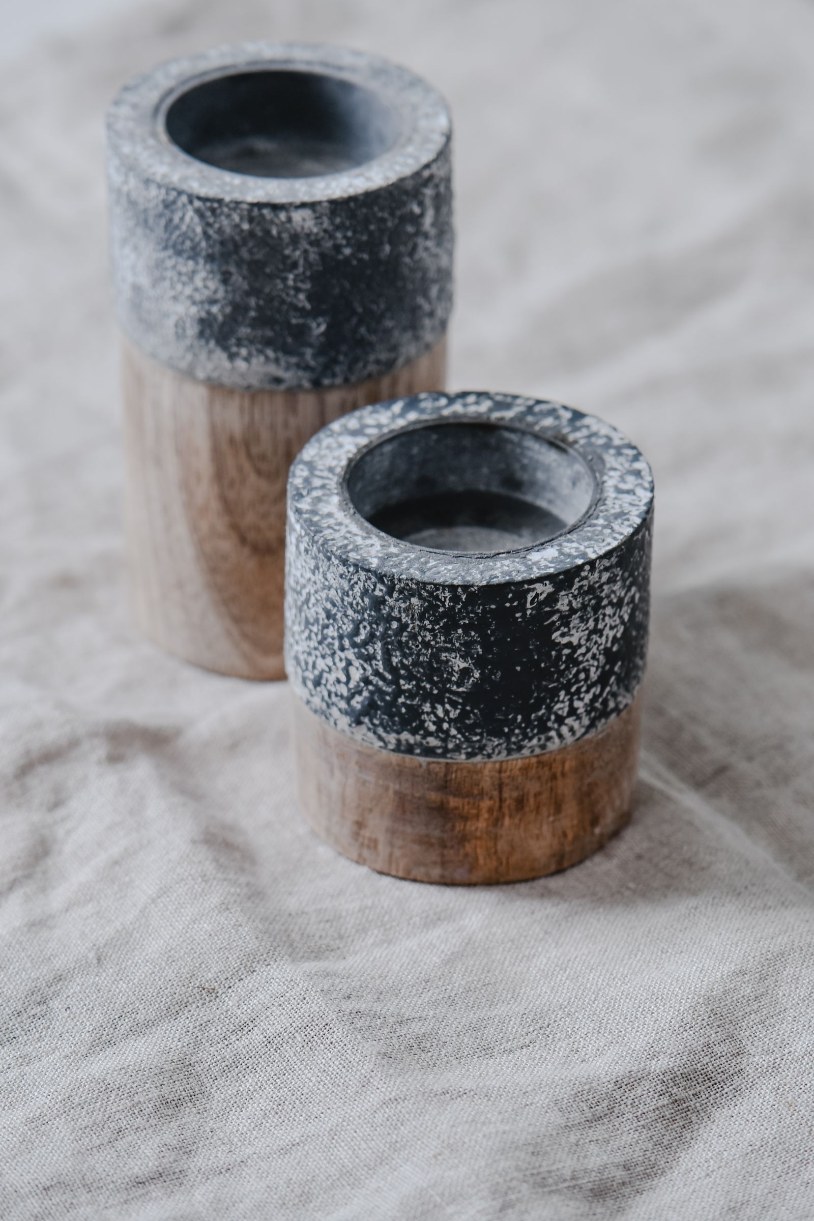 Rounded Candle Holder