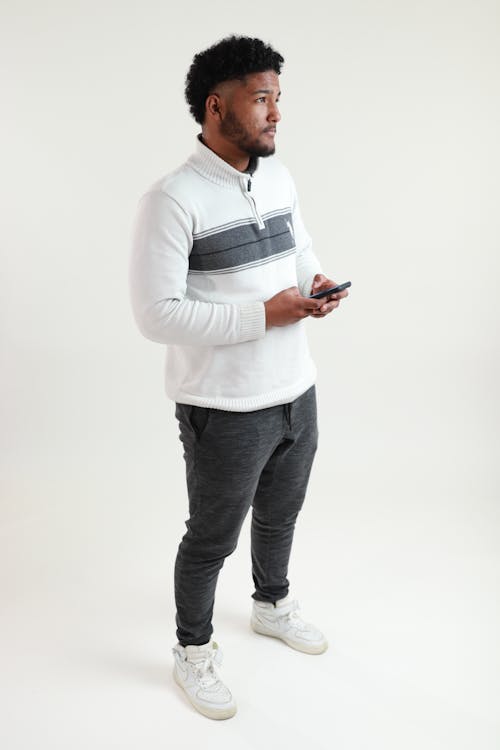 Ilmainen kuvapankkikuva tunnisteilla afroamerikkalainen mies, älypuhelin, henkilö