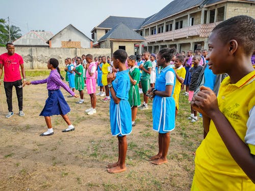 Ilmainen kuvapankkikuva tunnisteilla Afrikka, afrikkalainen, afrikkalainen-tytöt