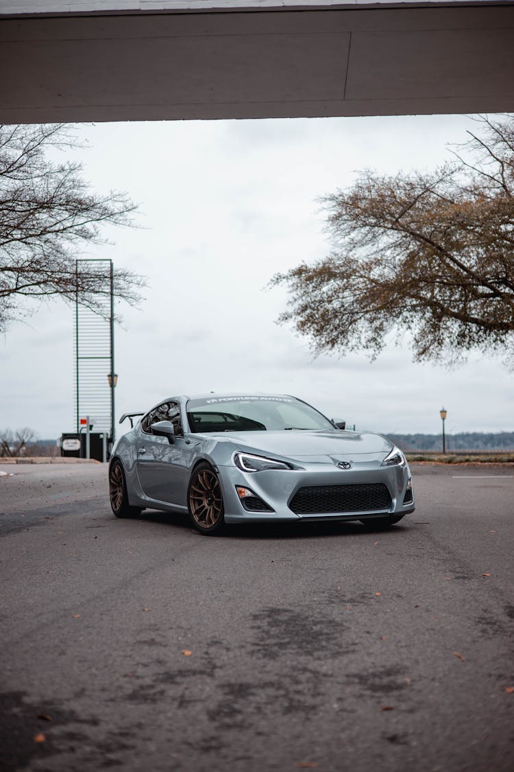 Front View Of A Toyota 86