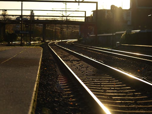 Foto profissional grátis de estação de trem