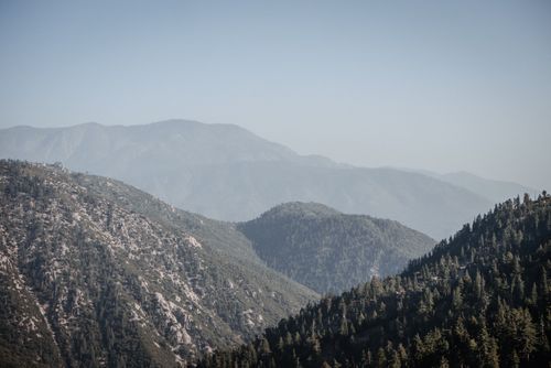 Free Breathtaking view of lush mountain ranges in Big Bear, CA, showcasing natural beauty and tranquility. Stock Photo