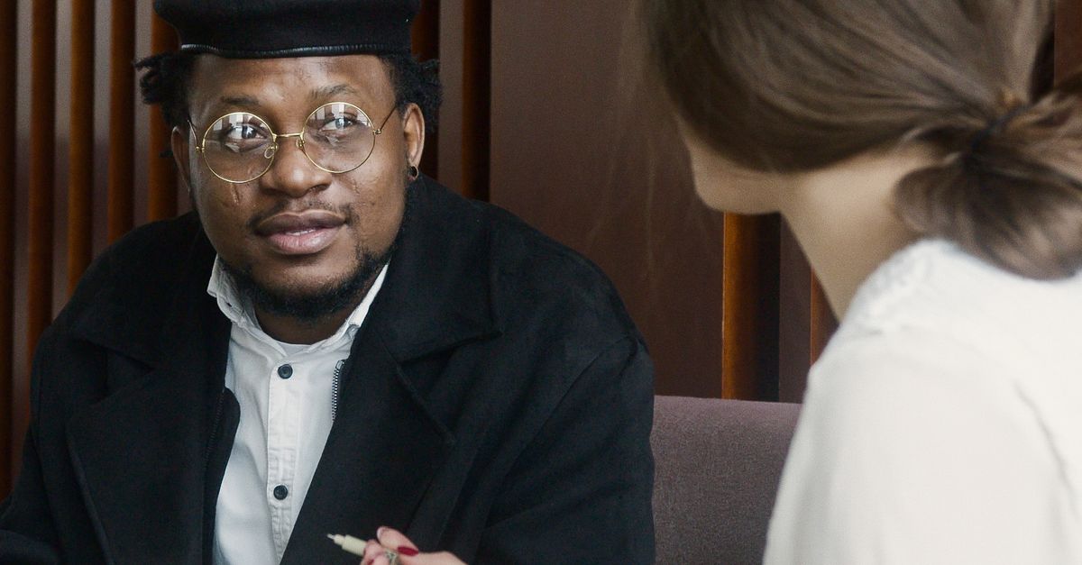 Mensen Interview Man Having an Interview · Free Stock Photo