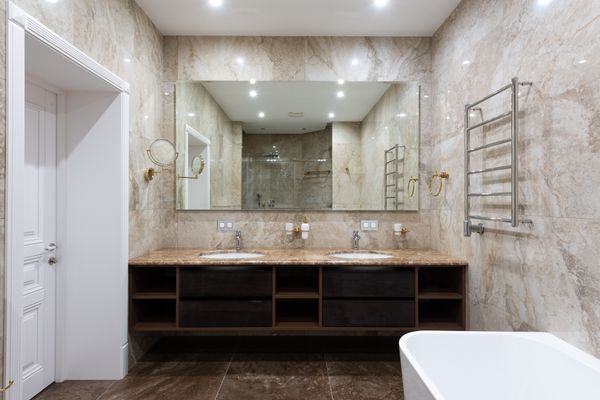 Espelhos Sob Medida: Como Transformar Qualquer Ambiente Com Espelhos