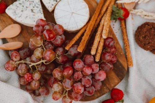 Free Gratis stockfoto met aardbeien, detailopname, druiven Stock Photo