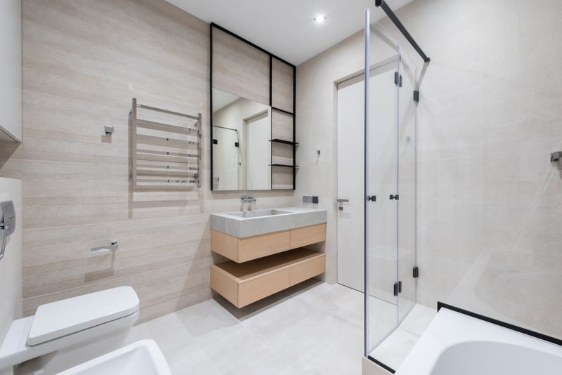 White Subway Tile with Black Grout
