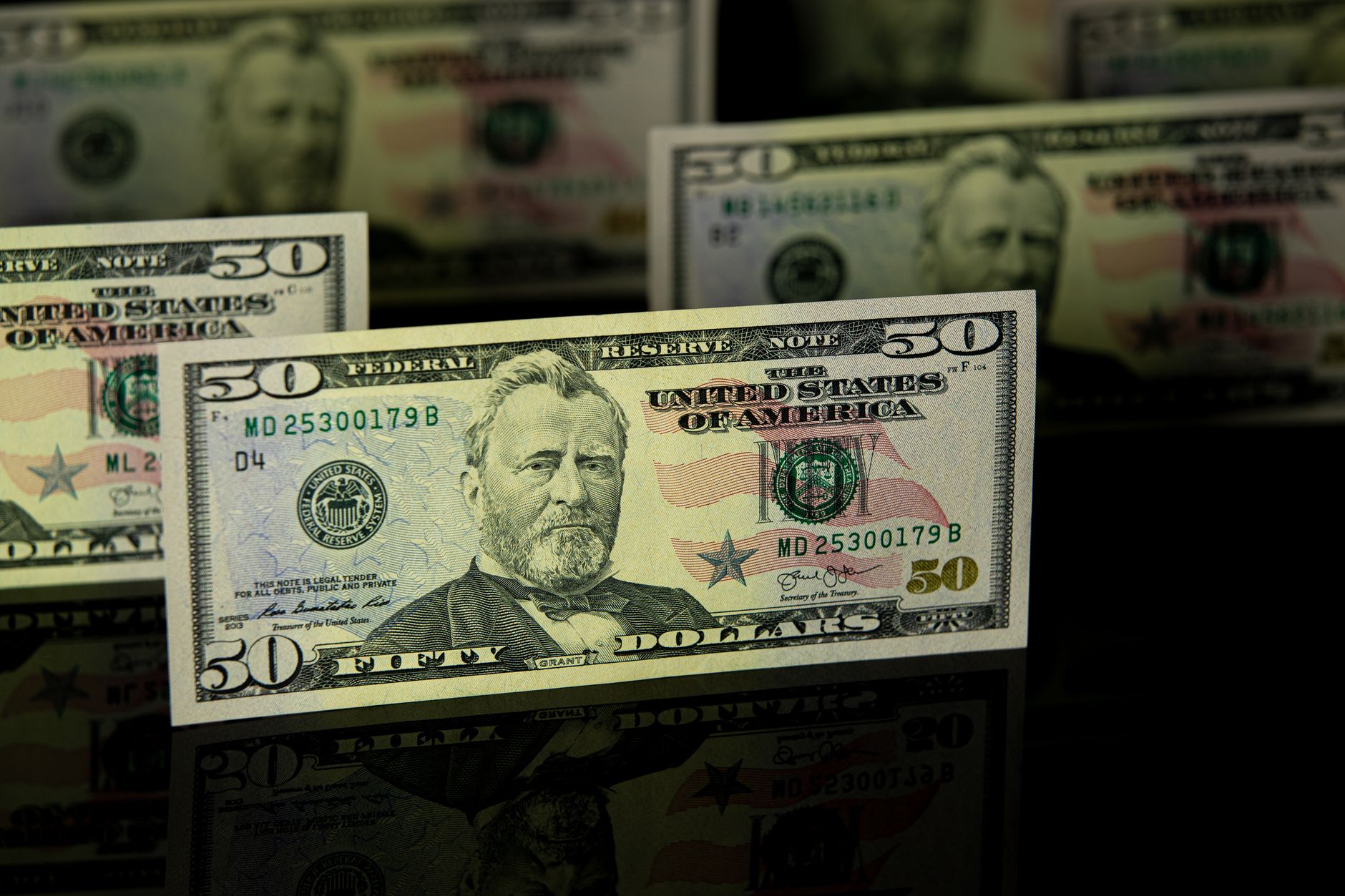 2 Reasons Why Wells Fargo Thinks You Should Buy Google Stock Now