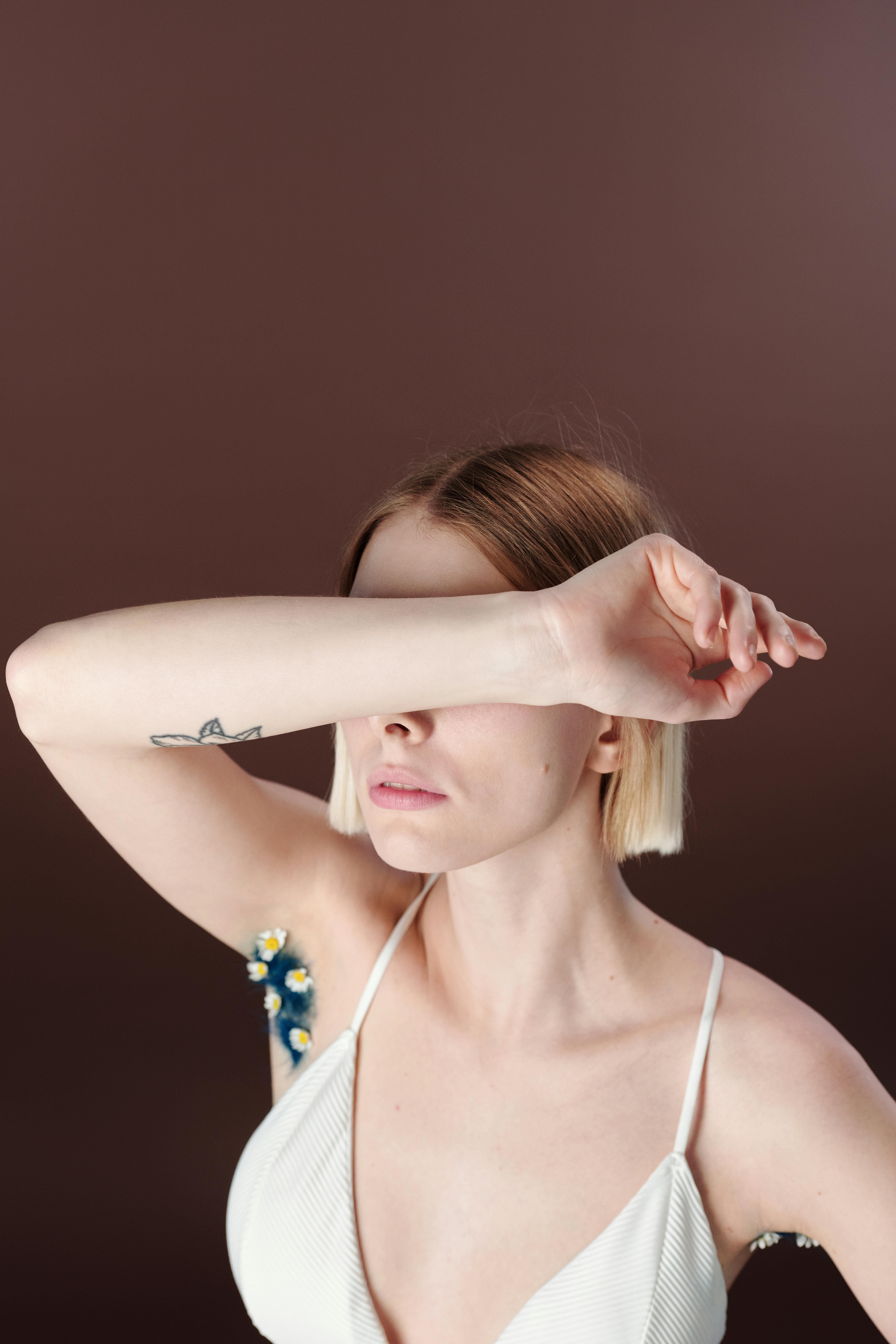 Smooth Confidence - The Complete Guide to Underarm Laser Hair Removal for Lasting Results