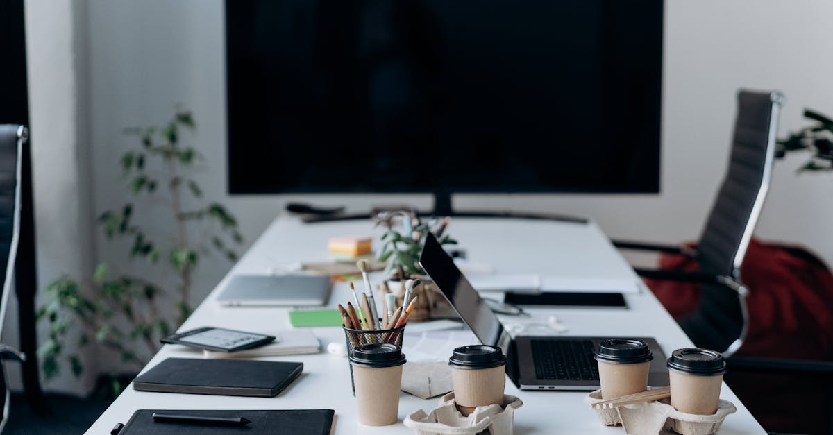 What does autocratic mean in business