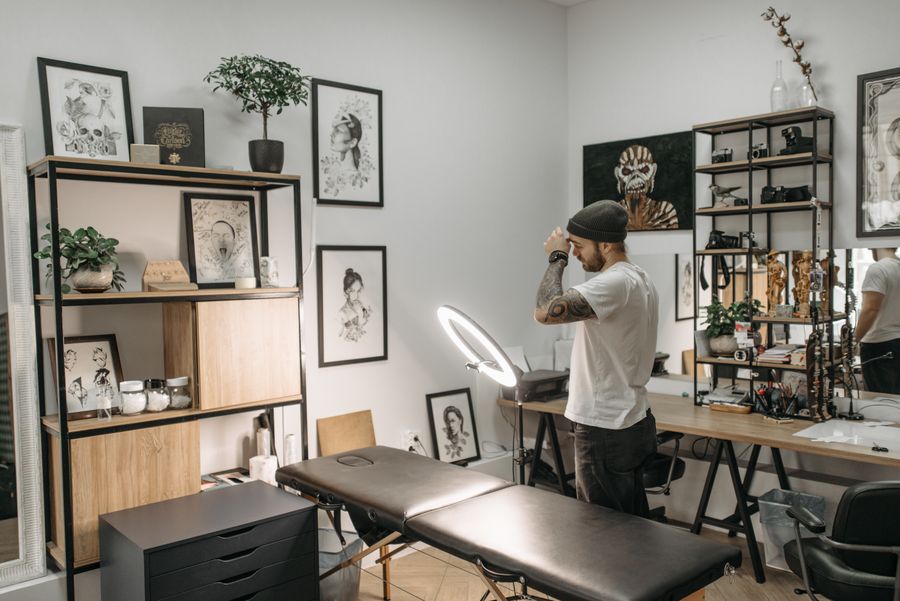 Poste de travail stérilisé — Atelier Encre Vivante