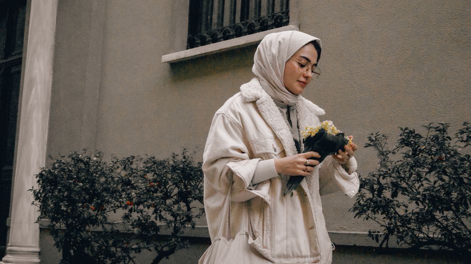 Gaya berpakaian muslimah di Turki Gaya berpakaian muslimah di Turki