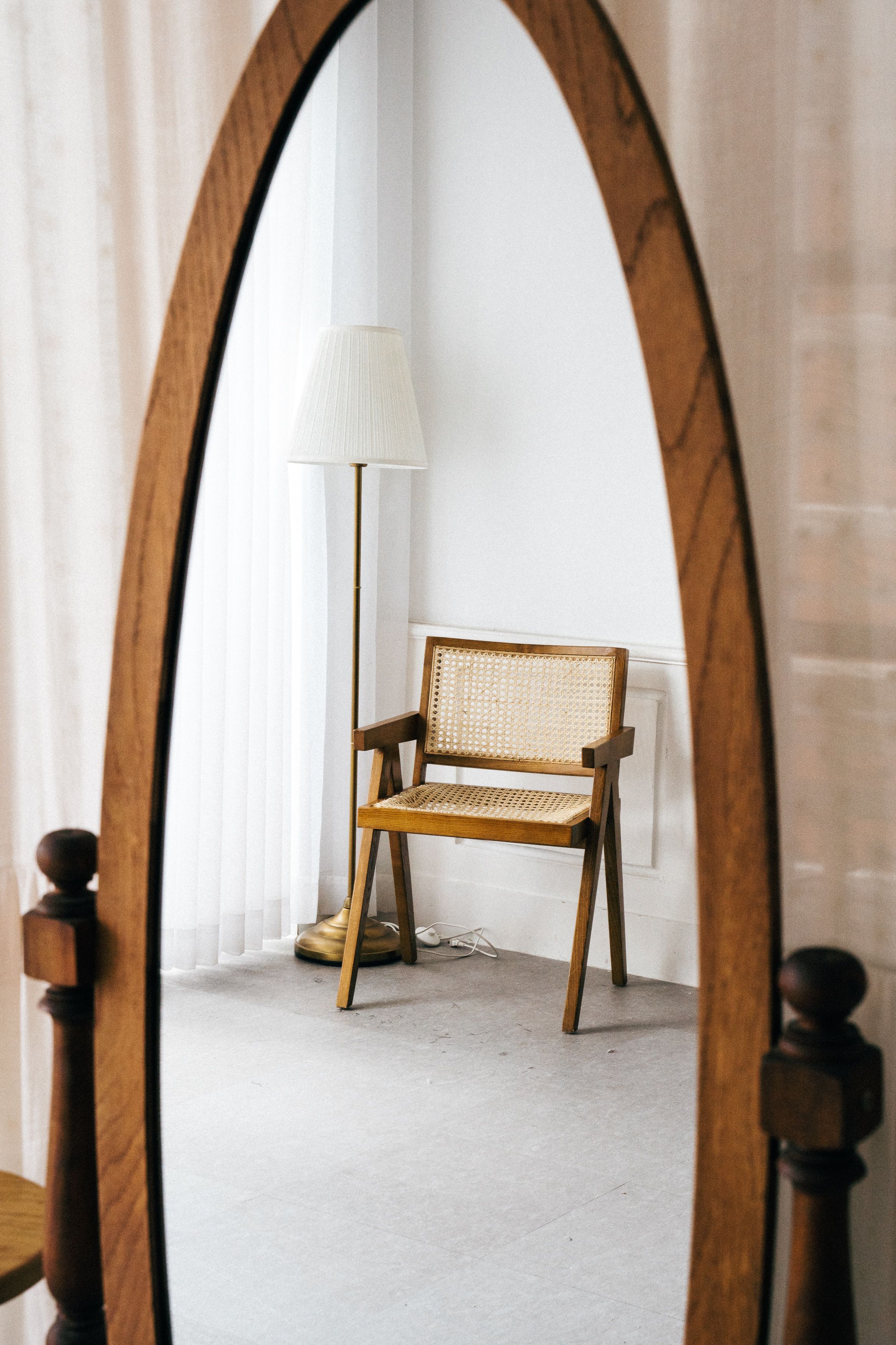 Wood Full-Length Mirror Deliver Natural Aesthetic