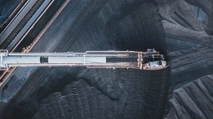 Material moving on site conveyor