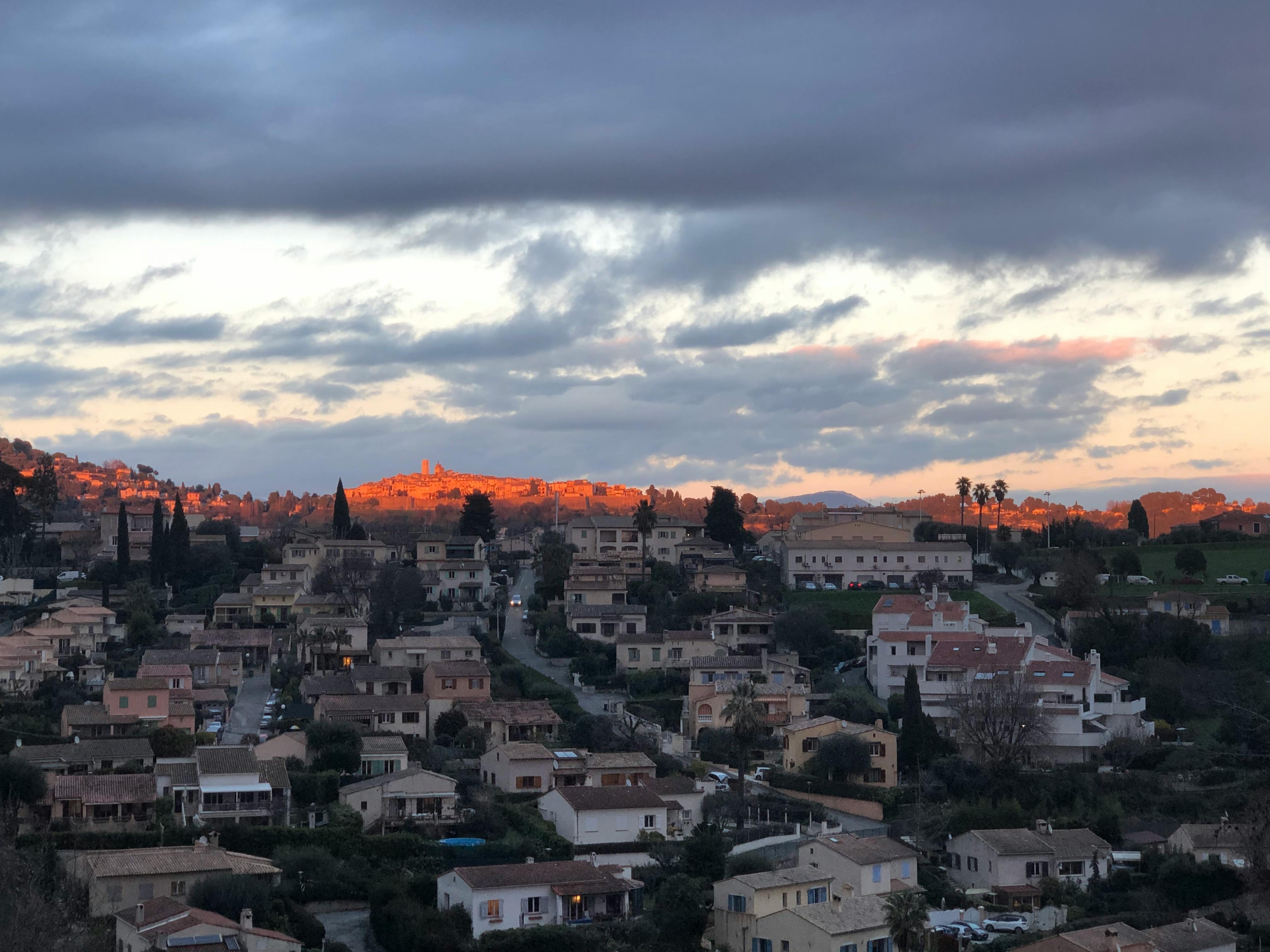 Tensiones en Oriente Medio: ┬┐C├│mo afecta a Andorra la Vella?