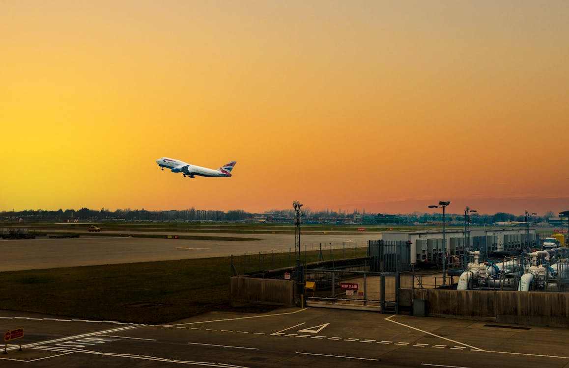 Gratis Fotos de stock gratuitas de aeronave, aeropuerto, amanecer Foto de stock