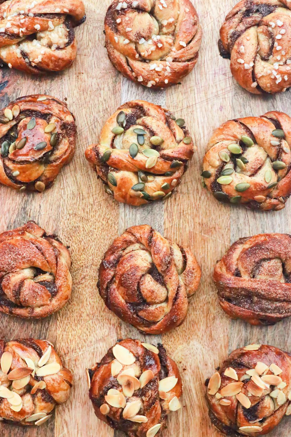 Quick Cinnamon Roll Pastries
