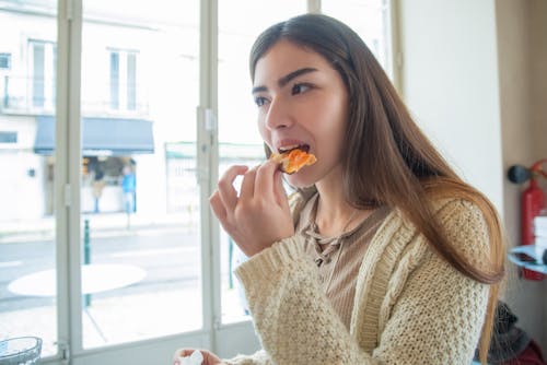 Foto profissional grátis de alimentação, alimento, bonita