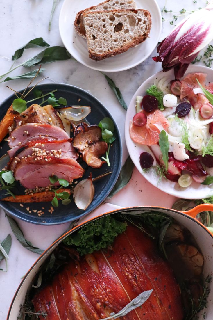 A fresh diner-style plate