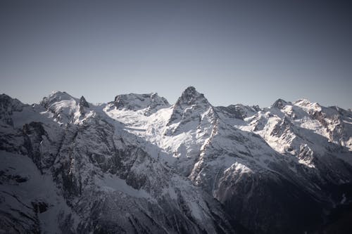 Gratis stockfoto met bergen, bergketen, extreem terrein Stockfoto