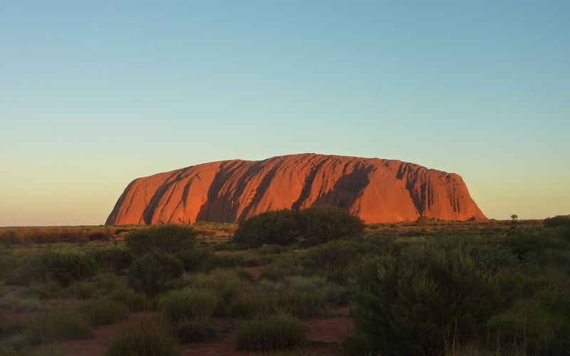 Aboriginal Guided Walk (Uluru)