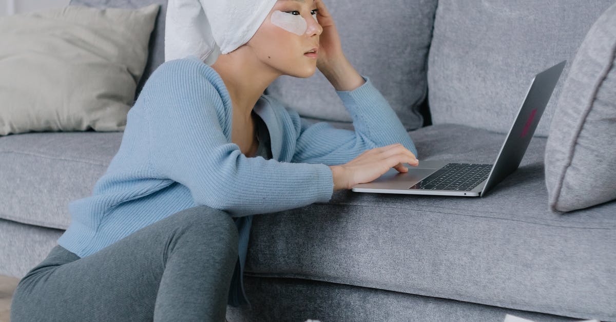 Does getting a secured credit card hurt your credit score