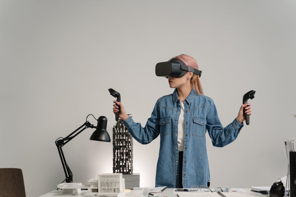 architect demonstrating VR walkthrough to client - Digital Marketing for Architecture & Design Studios architect demonstrating VR walkthrough to client - Digital Marketing for Architecture & Design Studios