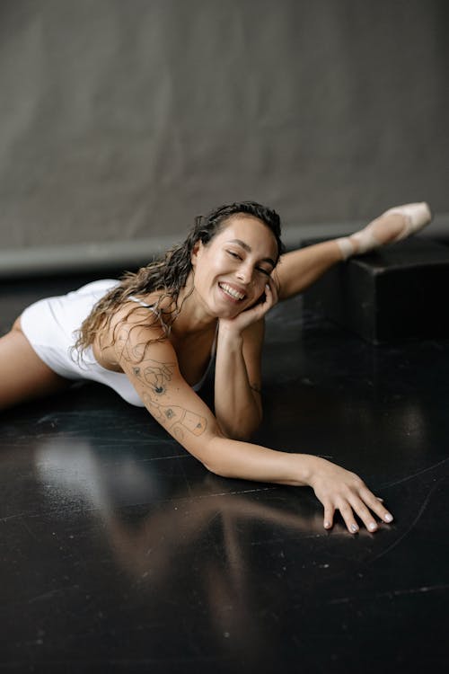 Darmowe zdjęcie z galerii z baletnica, elastyczne ciało, kobieta