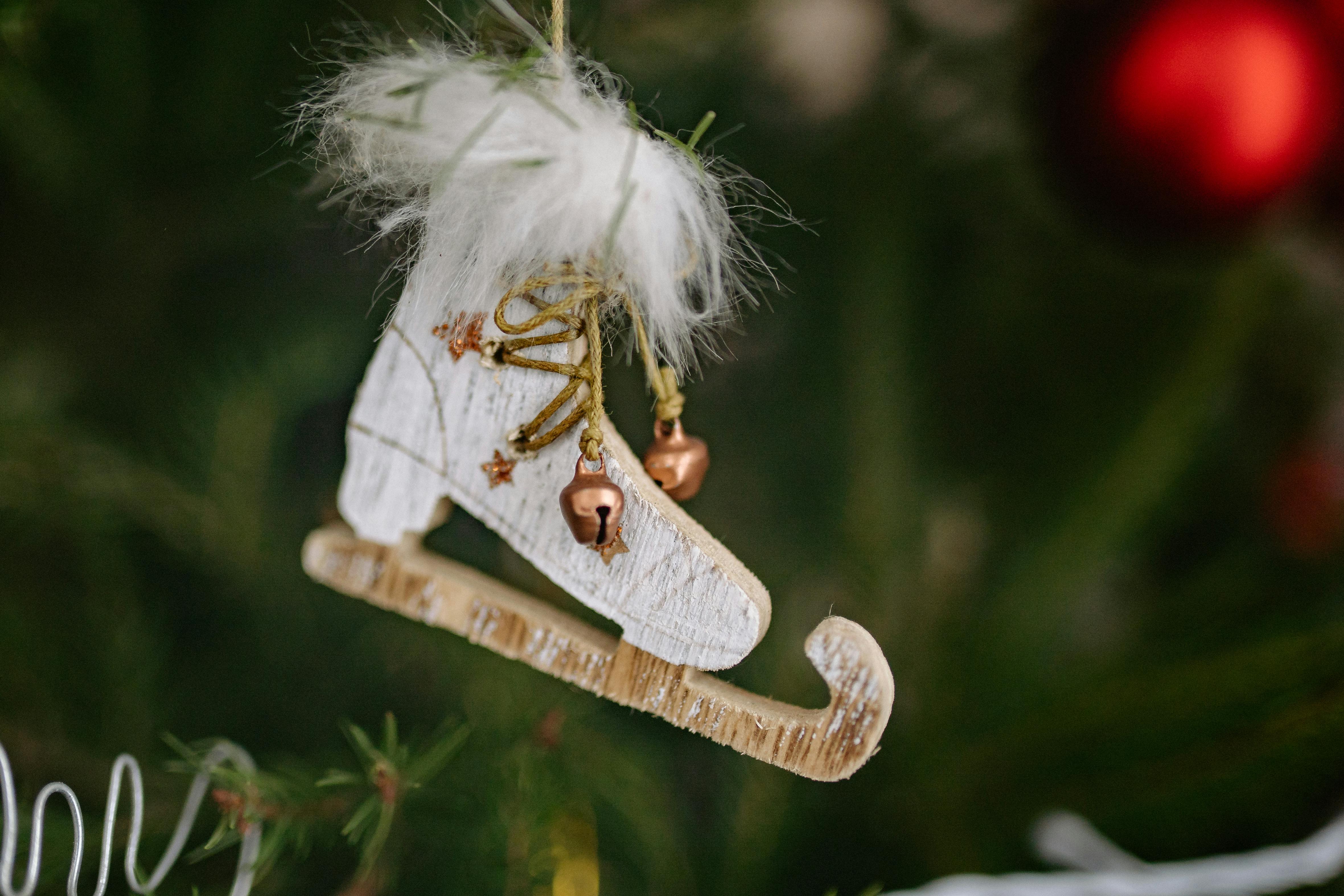 Hobbycraft launches Christmas deals with major savings on kids craft kits — Photo by Yan Krukau on Pexels