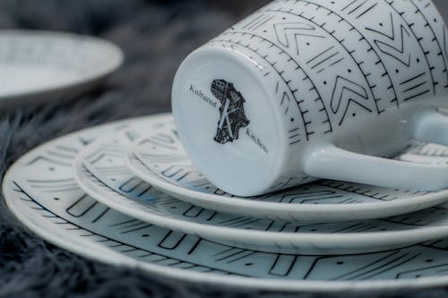 Free Close-up shot of Ceramic Tableware Stock Photo