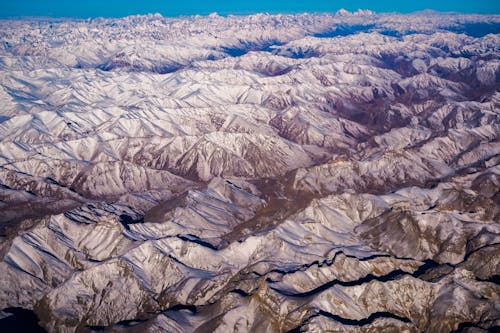 Bezpłatne Darmowe zdjęcie z galerii z fotografia lotnicza, góry, krajobraz Zdjęcie z galerii