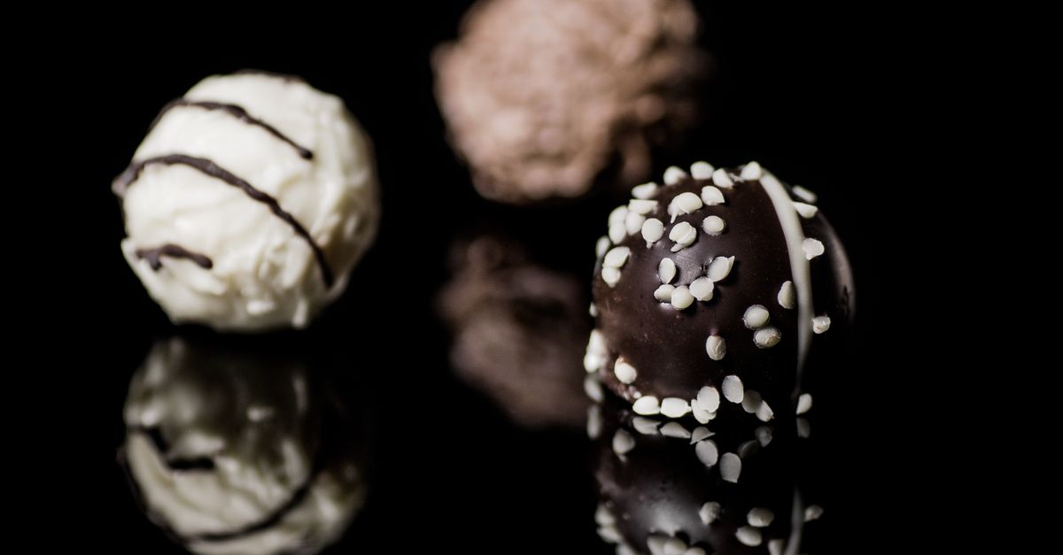 Les Accords Parfaits : Dégustation de Liqueurs et Chocolat