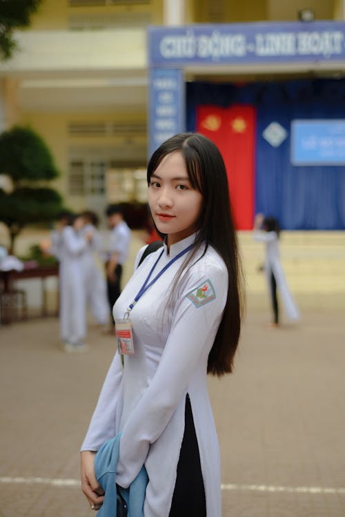 Free Shallow Focus of a Girl Wearing Her School Uniform Stock Photo