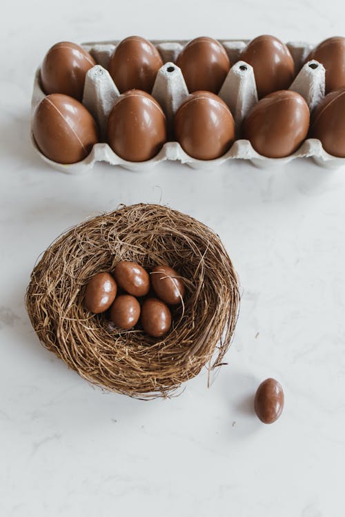 Free 垂直拍摄, 巢, 巧克力 的 免费素材图片 Stock Photo