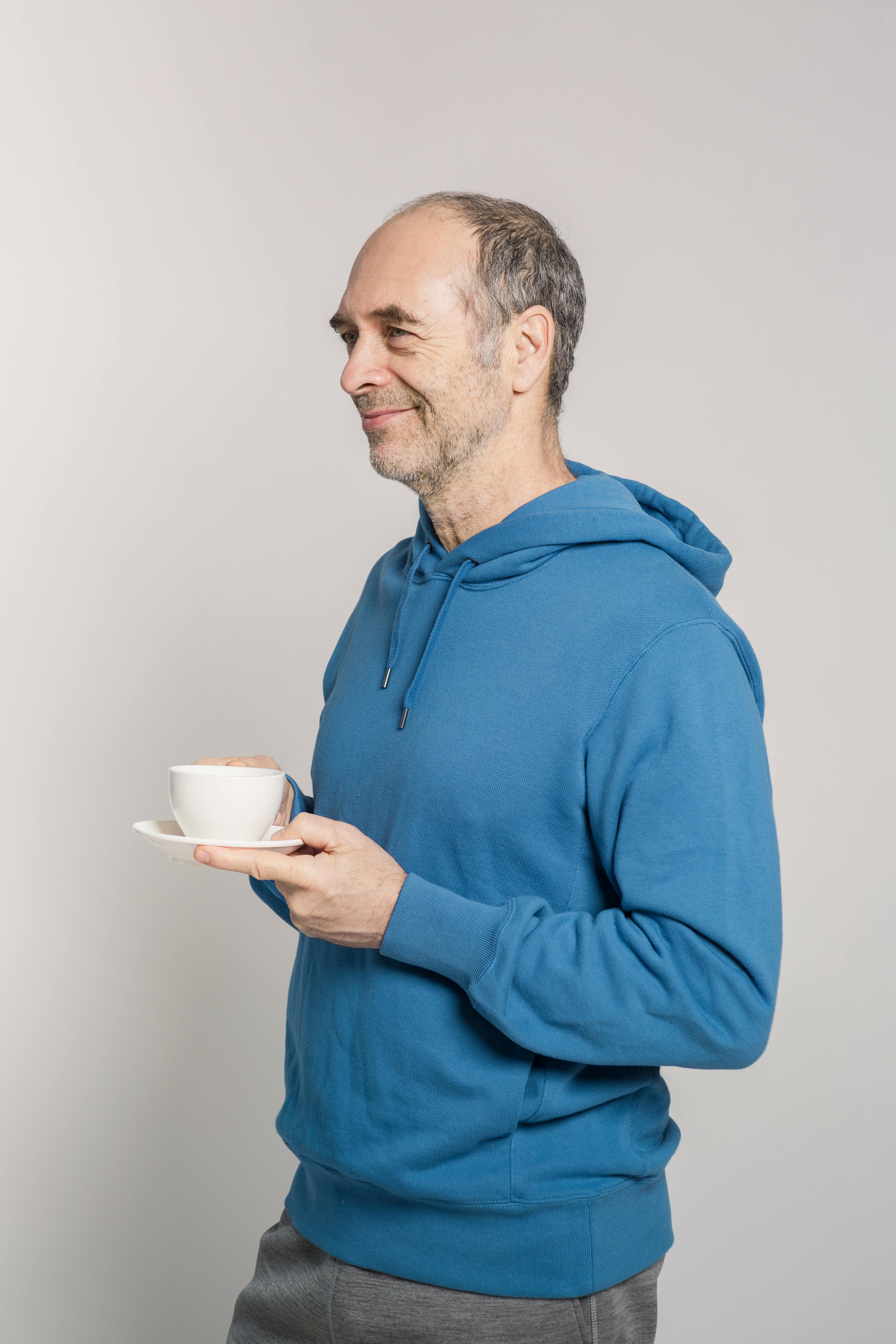 Does drinking coffee first thing in the morning help you lose weight?