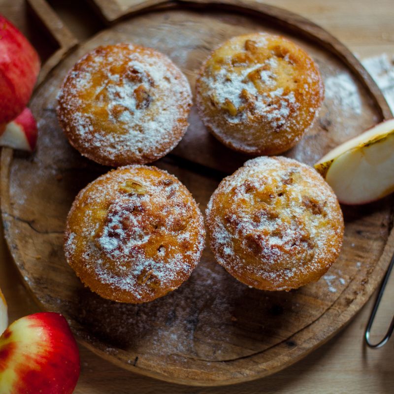 Cinnamon Streusel Apple Muffins