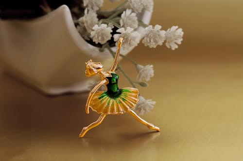 Gratis stockfoto met ballerina, beeldje, detailopname