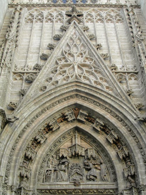 Ilmainen kuvapankkikuva tunnisteilla arkkitehtuuri, barcelonan katedraali, goottilainen