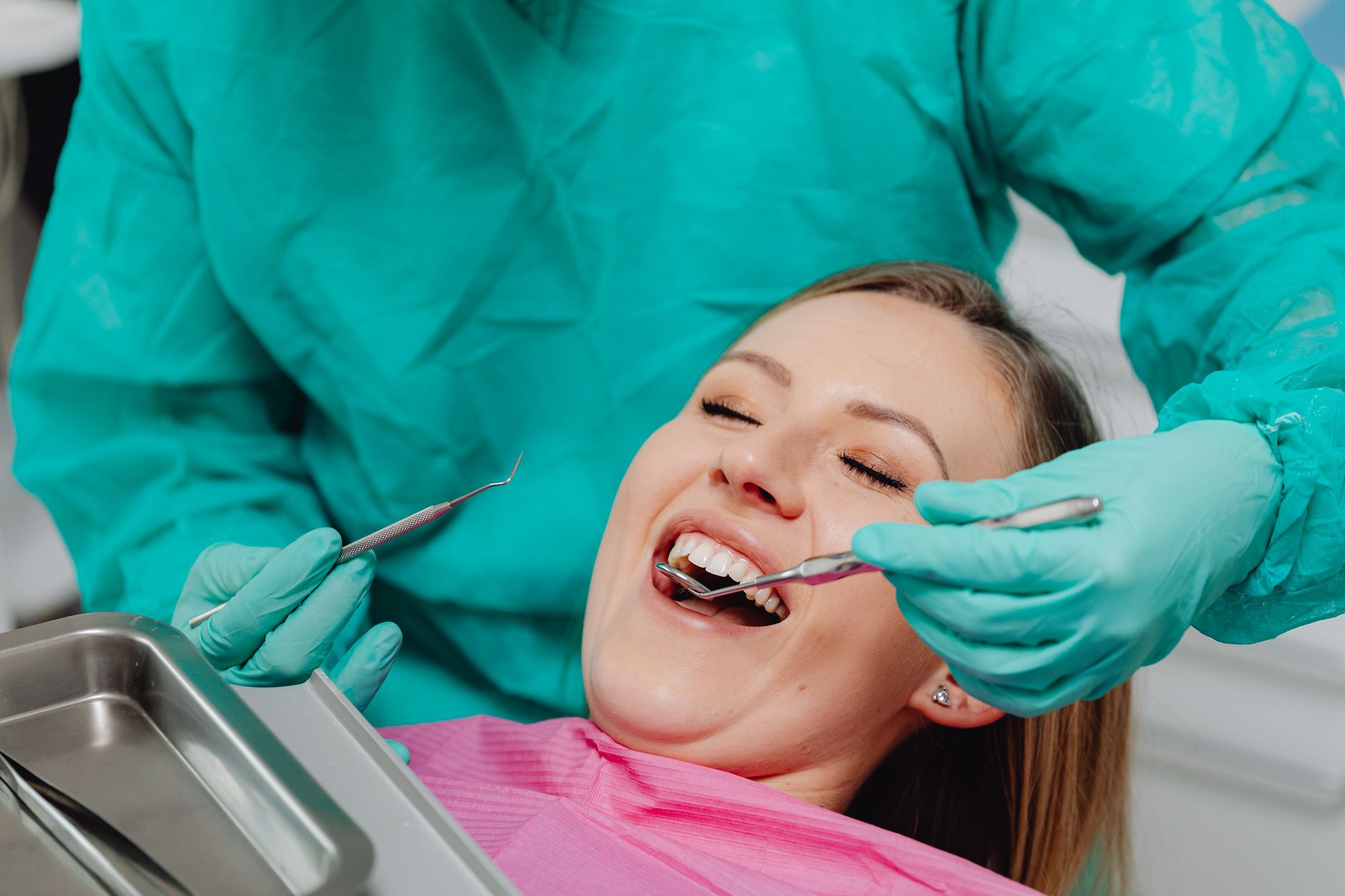 General Check-up in a Dentistry setting — illustrative photo for Thornhill, Ontario guide. General Check-up in a Dentistry setting — illustrative photo for Thornhill, Ontario guide.