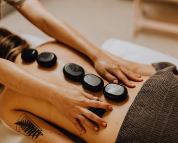 Hot stone therapy guide