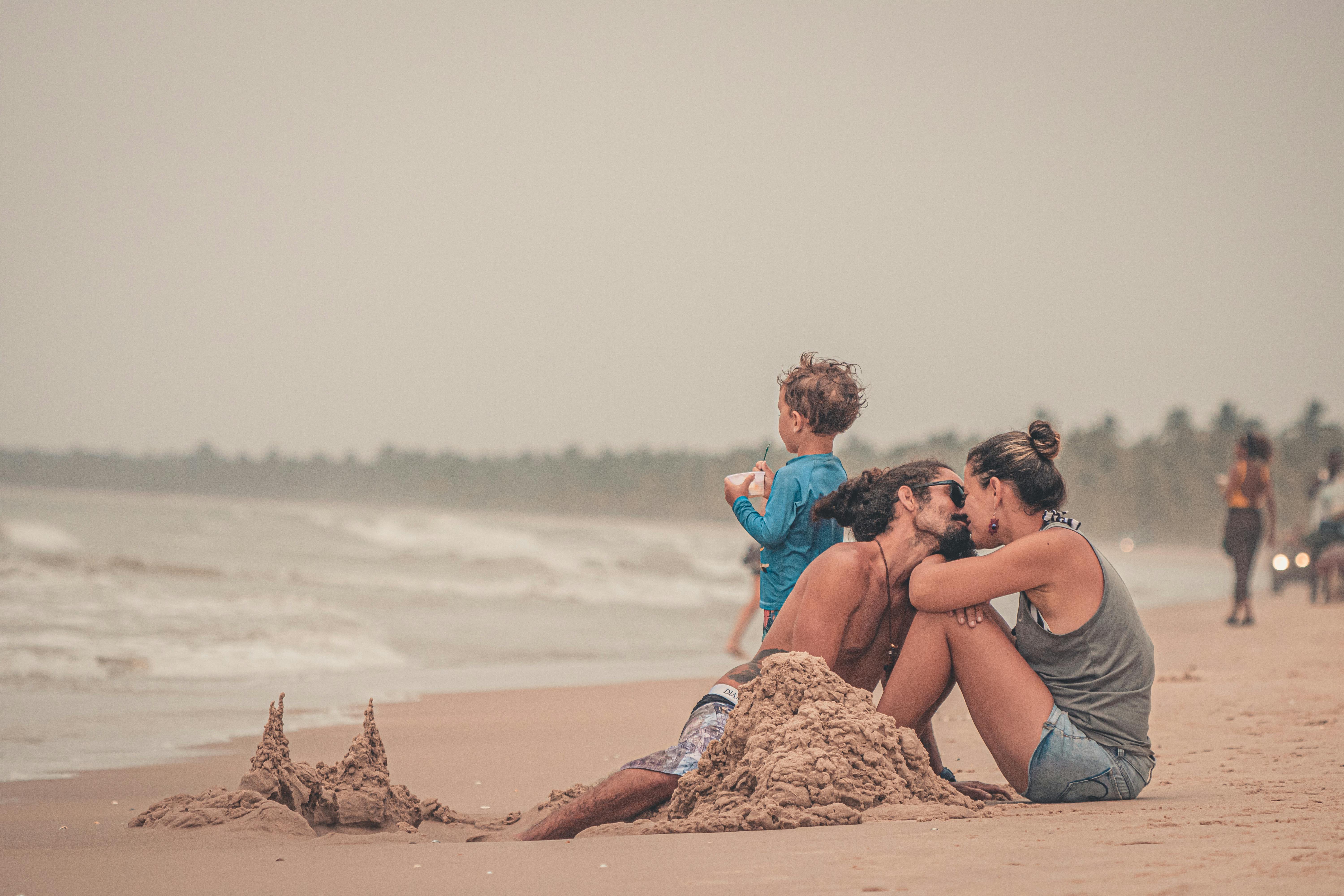 family travel quotes — Photo by RAVI  LAGES on Pexels
